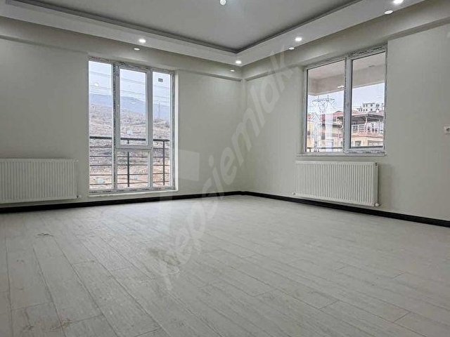 KARAKIZ EMLAK&INSAATTAN SATILIK EVKA MAH 3+1 KILERLI LUKS DAİRE - Görsel 10