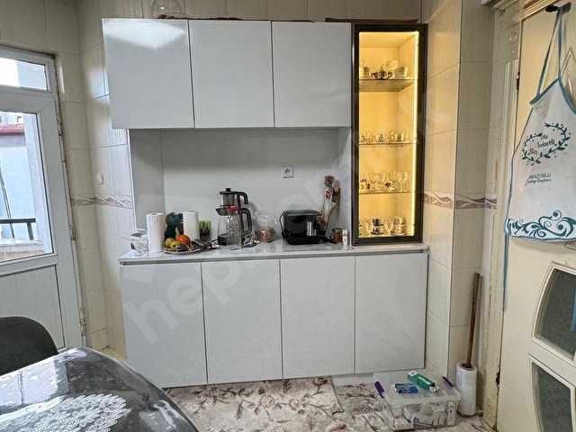 KARATAŞ MERKEZDE ANA CADDEYE YAKIN,GENİŞ,TEMİZ,SATILIK 3+1 - Görsel 9