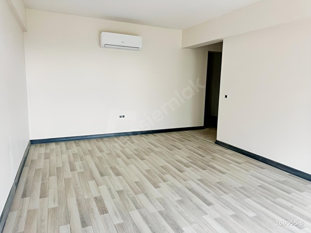 Köyceğiz Toparlar TOKİde Göl Manzaralı Kiralık 2+1 Bahçe Katı - Görsel 8