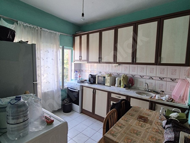 2 KATLI 2 DAİRELİ BAHÇELİ MÜSTAKİL EV AYRIK 4 KAT İMARLI 190 M² - Görsel 4