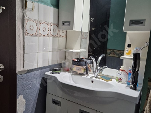 2 KATLI 2 DAİRELİ BAHÇELİ MÜSTAKİL EV AYRIK 4 KAT İMARLI 190 M² - Görsel 18