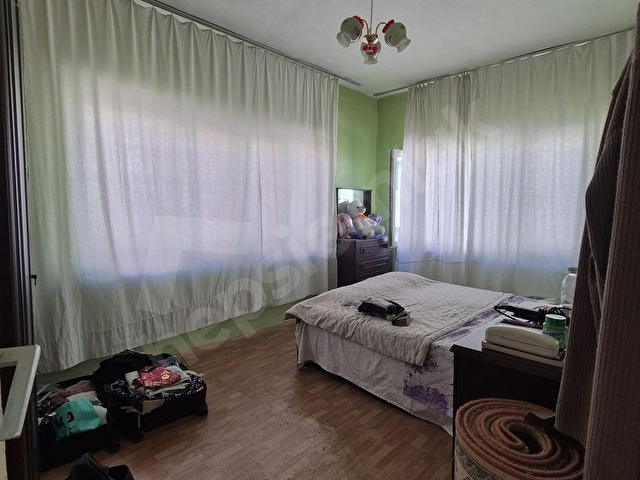2 KATLI 2 DAİRELİ BAHÇELİ MÜSTAKİL EV AYRIK 4 KAT İMARLI 190 M² - Görsel 12