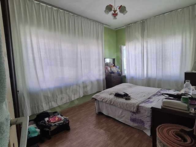 2 KATLI 2 DAİRELİ BAHÇELİ MÜSTAKİL EV AYRIK 4 KAT İMARLI 190 M² - Görsel 14