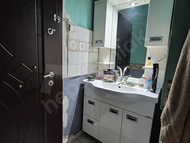 2 KATLI 2 DAİRELİ BAHÇELİ MÜSTAKİL EV AYRIK 4 KAT İMARLI 190 M² - Görsel 19