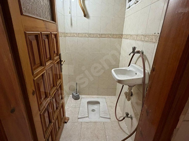 BOZBEY EMLAKTAN BUCA FIRAT MAH. 1+1 70 M2 KAPALI MUTFAK DOĞALGAZLI KİRALIK DAİRE - Görsel 8