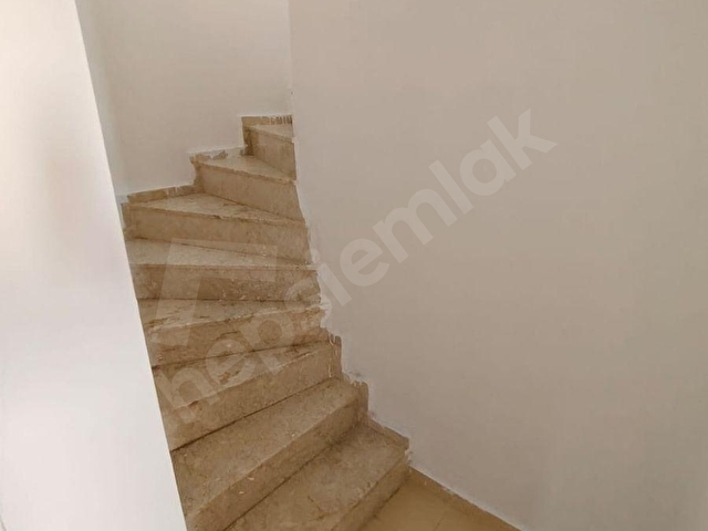 KUZEYYAKA MAHALLESİ TRANVAYA YAKIN SATILIK DUBLEX DAİRE FIRSATI - Görsel 6
