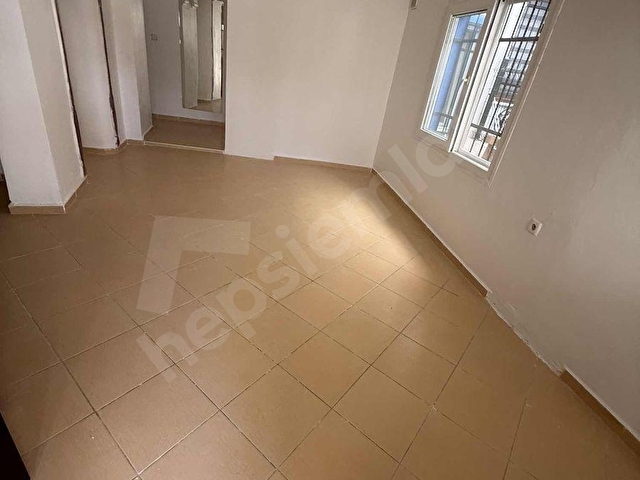 BODRUM MERKEZDE ESKİ OTOGARA YAKIN 2+1 GİRİŞ KATI DAİRE - Görsel 2