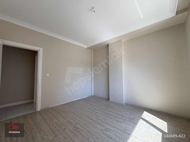 Emin Alipaşa Caddesinde Marmaray Sahile yakın 2+1 75 m² net - Görsel 23