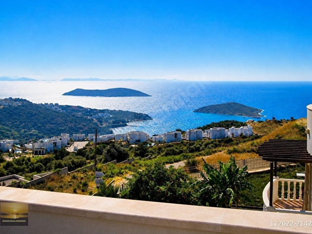 Bodrum Yalıkavak satılık villa özel havuz manzaralı müstakil ev - Görsel 2