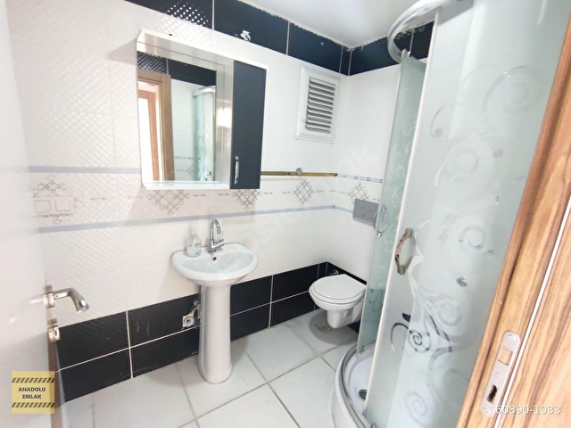 Siyavuşpaşada yeni binadan kiralık teras kat daire asansörlü - Görsel 14