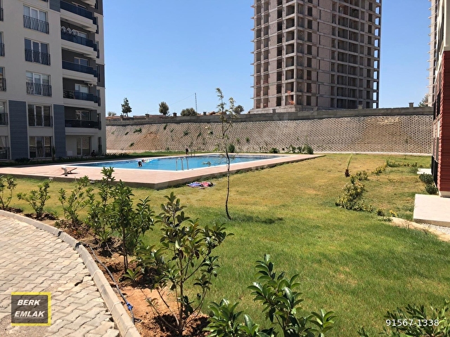 BERK EMLAKTAN AYRANCILARDA  HAVUZLU GÜVENLİ SİTEDE KİRALIK DAİRE - Görsel 10