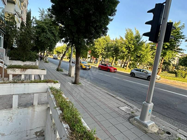 Sahibinden Kiralık Çarşının Göbeğinde-Avukat,SMM,Doktor Vb. Uygun - Görsel 9