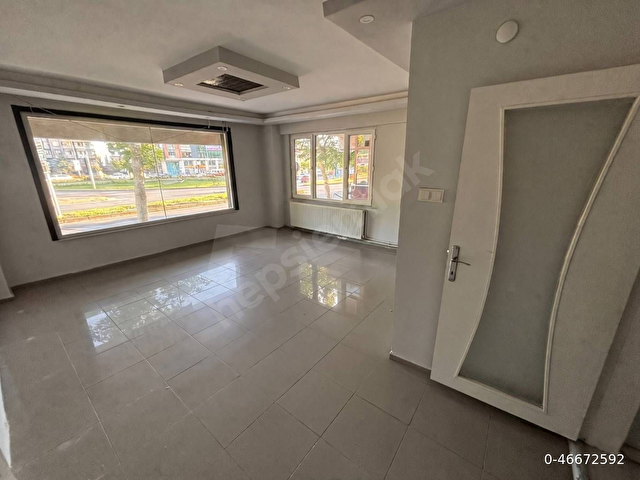 Sahibinden Kiralık Çarşının Göbeğinde-Avukat,SMM,Doktor Vb. Uygun