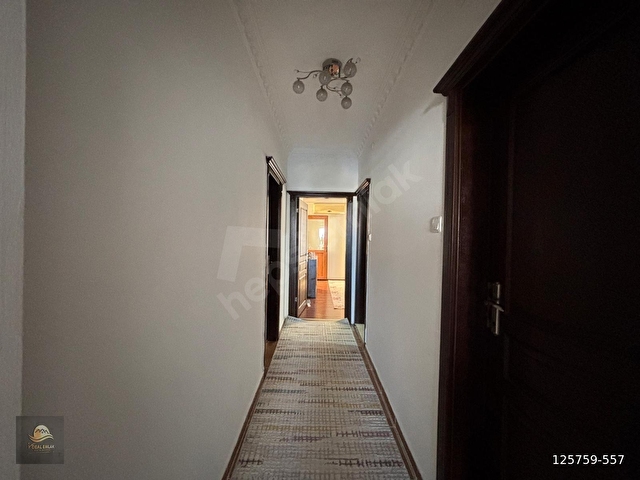 YEŞİLYURT MAHALLESİNDE SATILIK 3+1 DAİRE - Görsel 8