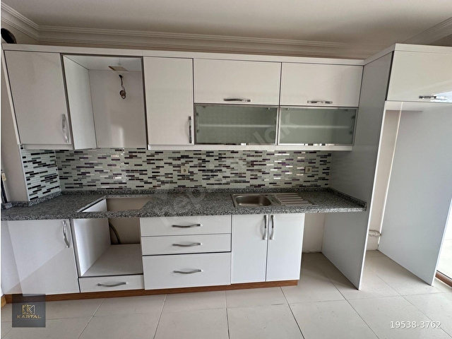 KARTAL..DOĞA İLE İÇ İÇE 3+1 130M2,SIFIR,ARA KATTA, LÜX