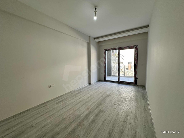 AYAZDAN MİLAS ÇARŞIDA SATILIK 1+1 DAİRE - Görsel 9