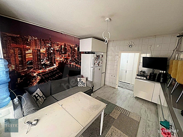 ÇİÇEKLİ MH. FULL YAPILI KAT KONUMUNDA 3+1 SATILIK FIRSAT DAİRE - Görsel 3