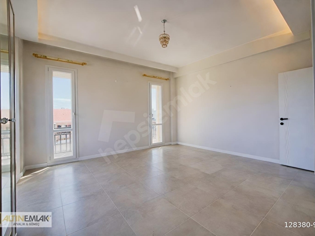 AYVALIK 150 EVLER MAH. KİRALIK 3+1 DOĞALGAZLI 160 M2 DAİRE - Görsel 22