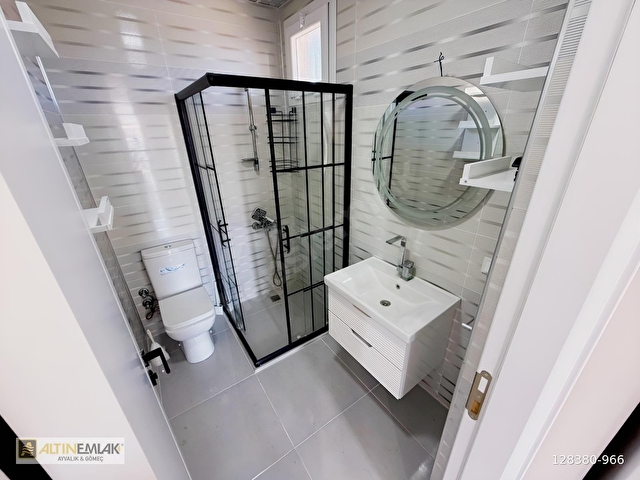 AYVALIK 150 EVLER MAH. KİRALIK 3+1 DOĞALGAZLI 160 M2 DAİRE - Görsel 24