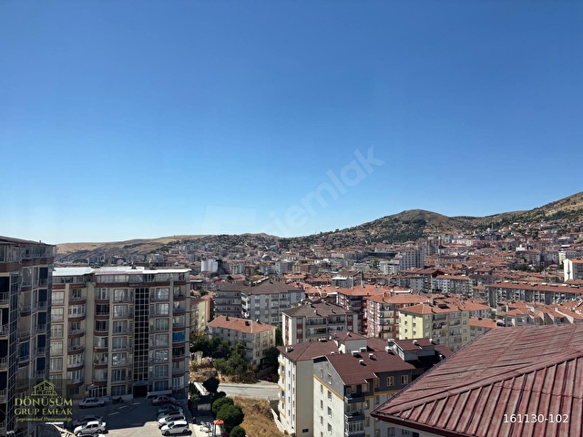 DÖNÜŞÜM EMLAKTAN ŞEHRİN MERKEZİNDE MÜKEMMEL LOKASYONDA GENİŞ, FERAH, MANZARALI 3+1 SATILIK DAİRE - Görsel 19