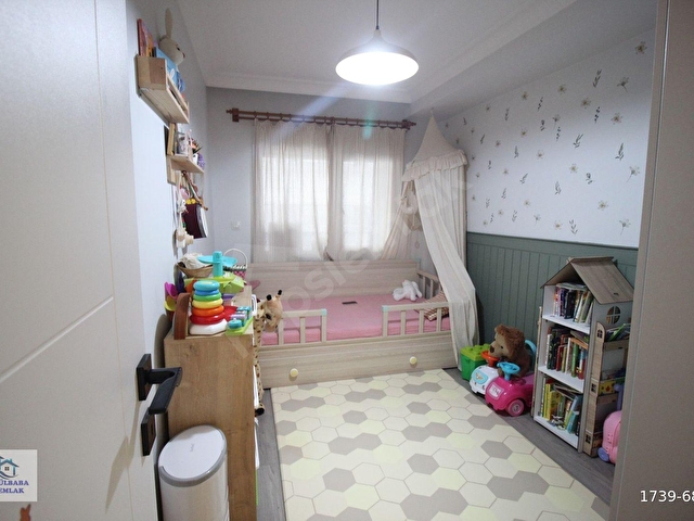 GÜLBABA EMLAKTAN YAYLA MERKEZDE 4 YILLIK BİNADA 3+1 KÖŞE DAİRE - Görsel 6