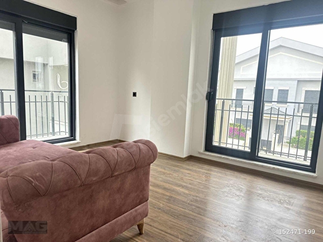 ANTALYA SERİK BELEKTE SATILIK LÜKS 5+1 TRİPLEKS VİLLA - Görsel 13