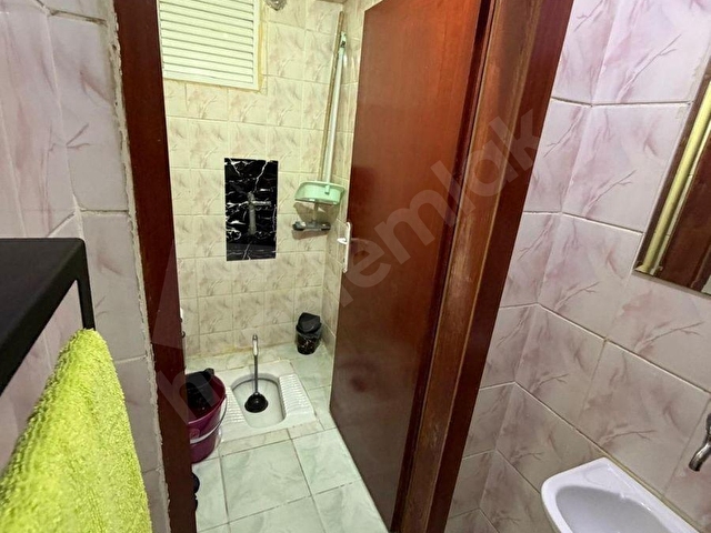 Keçiören Karargahtepe Mahallesi Atış Caddesi Rençber Sokakta Giriş Kat Ön Cephe Yatırıma Uygun Daire - Görsel 14