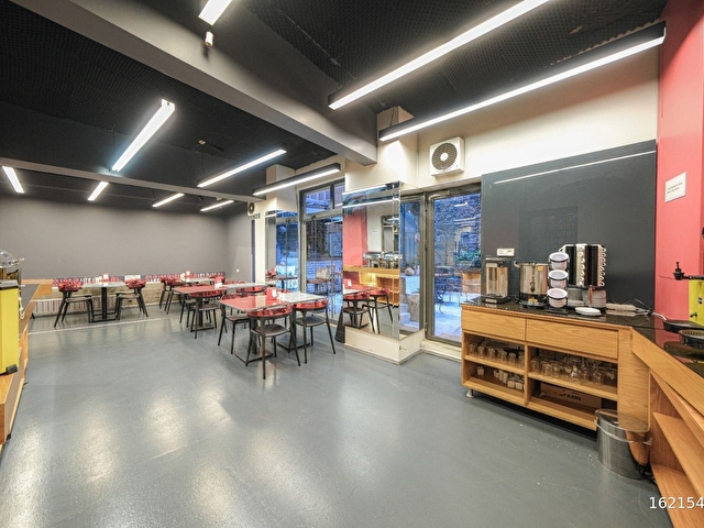 Tomtomda Teraslı 400 m² Hazıır Kiralık Cafe & Restoran - Görsel 5