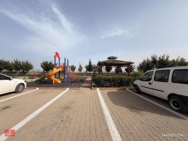 ÇARKIPARE STADYUM ARKASI HAVUZLU SİTEDE EŞYALI 2+1 SATILIK DAİRE - Görsel 20