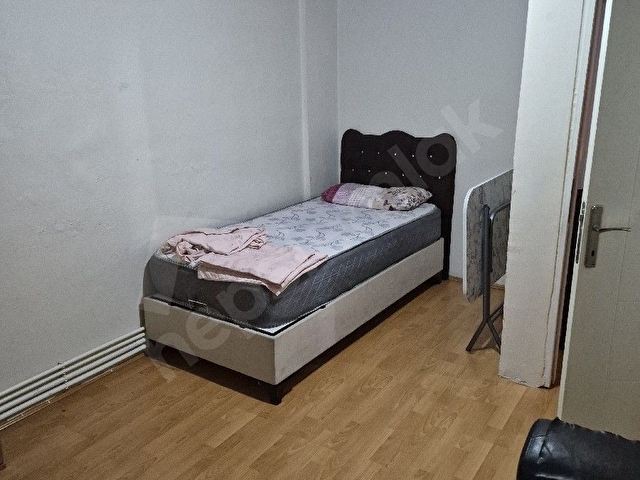 ögrenciye , bayana oda ev - Görsel 4