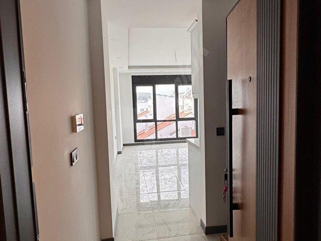 AYVALIK SARIMSAKLIDA ÖNÜ AÇIK LÜX SATILIK 1+1 DAİRE - Görsel 6