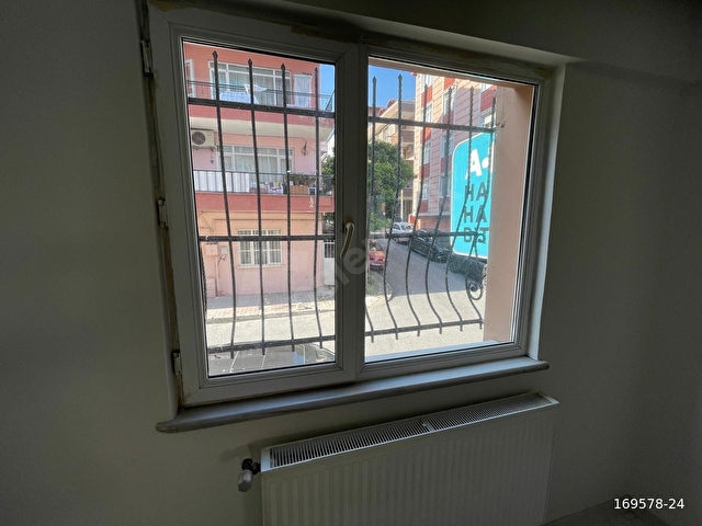 ÜNALAN MAHALLESİNDE TAMAMEN YENİLENMİŞ SATILIK FERAH 3+1 DAİRE - Görsel 11