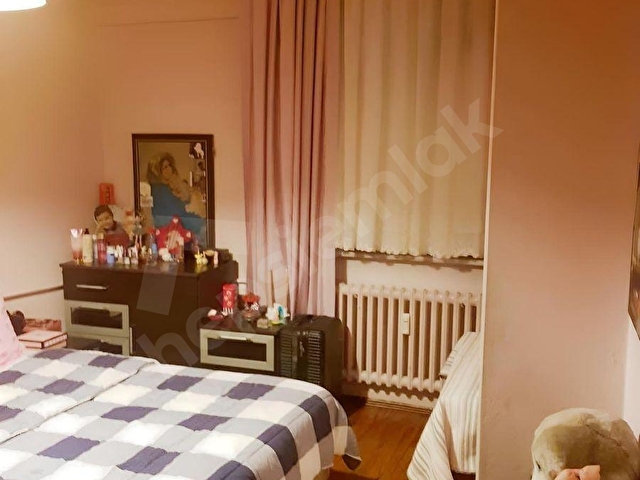 BAHÇELİEVLER GÜZELKENT 2 SİTESİNDE 3+1 FIRSATI DAİRE - Görsel 12