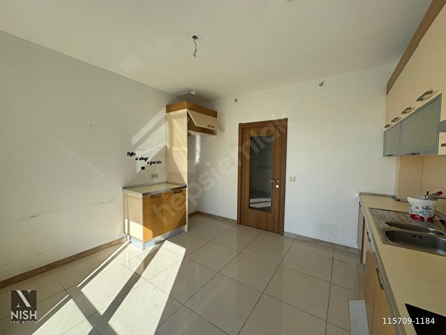 İkiz Konaklar Sitesi Büyük Tip Satlık 3+1 Daire - Görsel 8