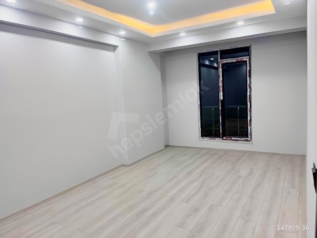 OSMANOĞLU EMLAKTAN HAVALANI YOLU ÜZERİ SATILIK 1+1 HARİKA APART - Görsel 5