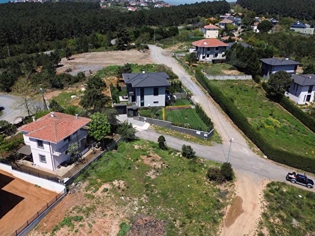 RİVADA 690 M2 VİLLA İMARLI KÖŞE PARSEL SATILIK ARSA - Görsel 5