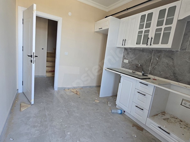 SULTANBEYLİ BATTALGAZİ MAH. FIRSAT 4+1 140 M2 SİTE İÇERSİN DE, - Görsel 15