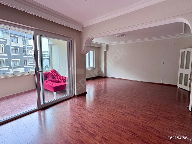Göktürk Merkezde Şömineli Ebeveyn Banyolu 2+1 Kiralık Daire - Görsel 4
