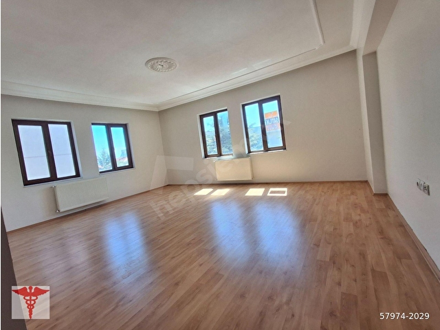 KLASS EMLAKTAN ABİDEHATUN MAHALLESİNDE SATILIK 3+1 DAİRE - Görsel 2