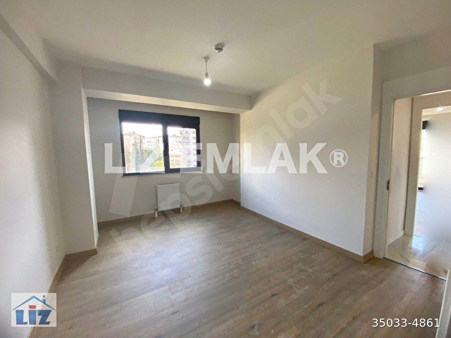BOSTANCIDA KAPANMAZ MANZARALI BALKONLU 90m2. 2+1 SATILIK DAİRE - Görsel 12