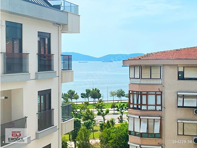 EROĞUL GYMDEN BATI MAH. N.TEVFİK SOK. DENİZ MANZARALI 3+1 - 145m2  E.BANYOLU