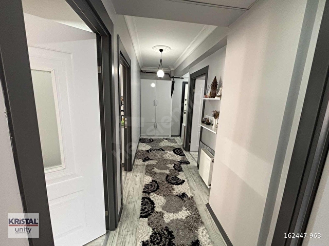ŞİRİNTEPEDE ÖZEL GARAJLI 2+1 ASANSÖRLÜ ARA KAT SATILIK DAİRE - Görsel 8