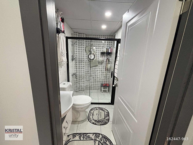 ŞİRİNTEPEDE ÖZEL GARAJLI 2+1 ASANSÖRLÜ ARA KAT SATILIK DAİRE - Görsel 24