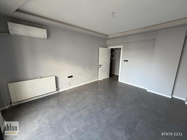 ŞAHLAN EMLAKTAN KİRALIK ÇARŞIDA ARAKAT DAİRE - Görsel 10