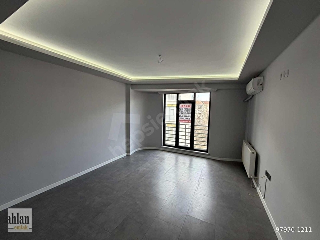 ŞAHLAN EMLAKTAN KİRALIK ÇARŞIDA ARAKAT DAİRE - Görsel 5