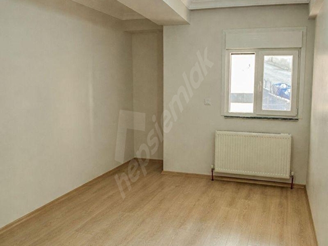 Üsküdar Merkezde Yeni Binada Kullanışlı 2+1 Yüksek Giriş Satılık - Görsel 6