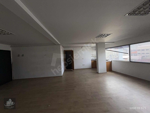 PLAZA IÇERISINDE BÜYÜKDERE CADDESI HEMEN YANI BIR OFIS METRO 5DK - Görsel 9