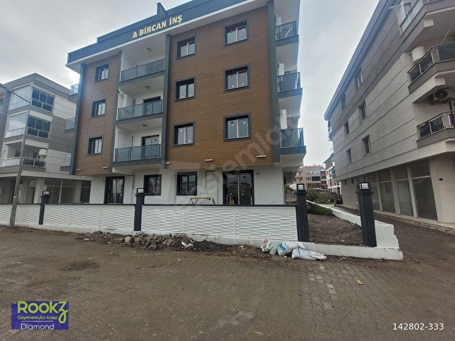 Menemen Seyrek Gazi Mustafa Kemal de Kiralık Lüks 1+1 Daire