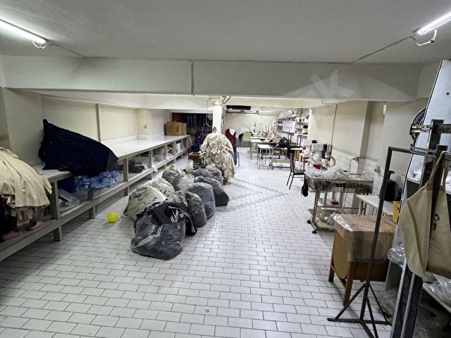 BEYOĞLU KASIMPAŞA MERKEZDE YÜKSEK GİRİŞ 2 KATLI 240 M2 SATILIK DÜKKAN - Görsel 9