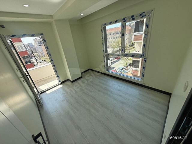 HOMEDAN TRAMVYA KOMŞU SATILIK 2+1 90M² SIFIR ARA KAT DAİRELER!! - Görsel 18